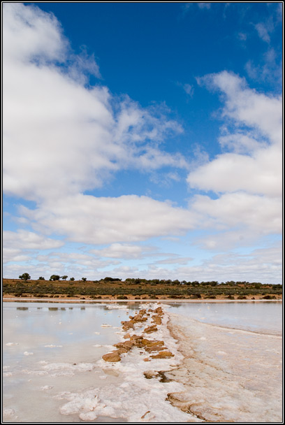 Inland salt lake